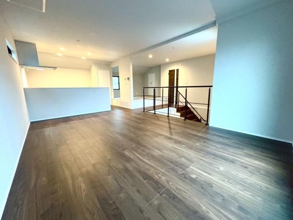 新築戸建　三ツ沢中町Ⅱ　2号棟