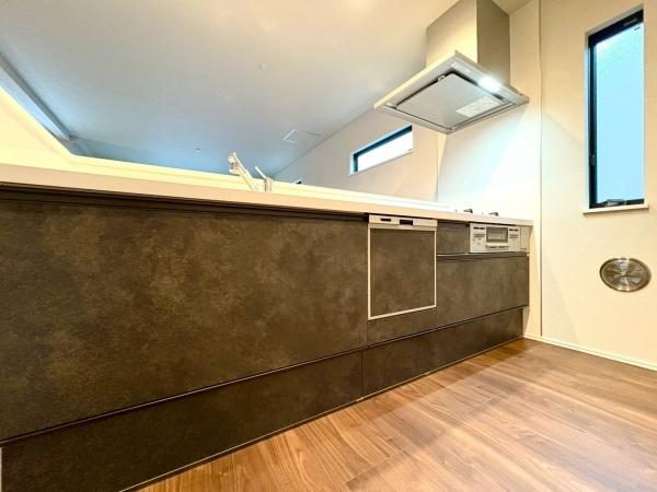 新築戸建　三ツ沢中町Ⅱ　2号棟