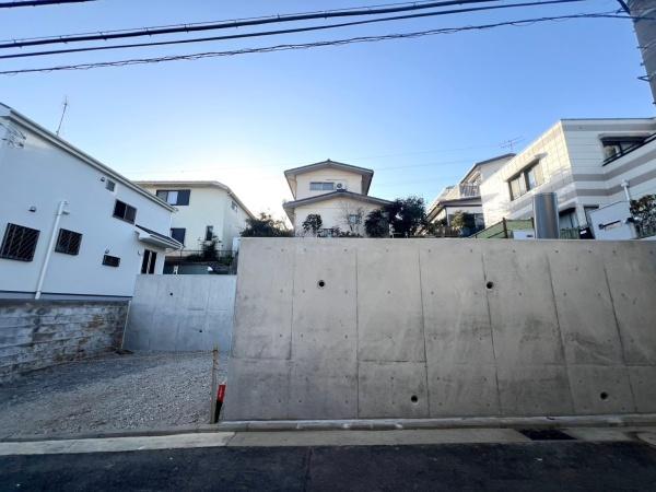 横浜市南区六ツ川３丁目の新築一戸建