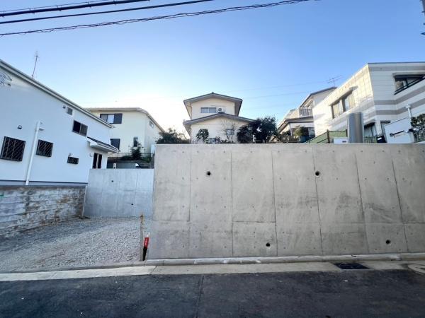 横浜市南区六ツ川３丁目の新築一戸建