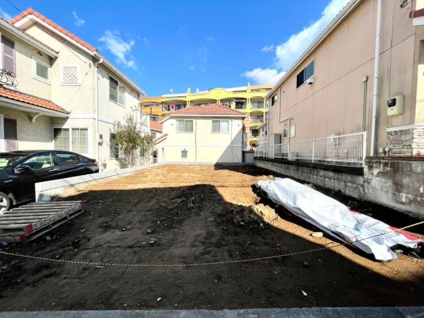 新築戸建　横浜市鶴見区上の宮208①