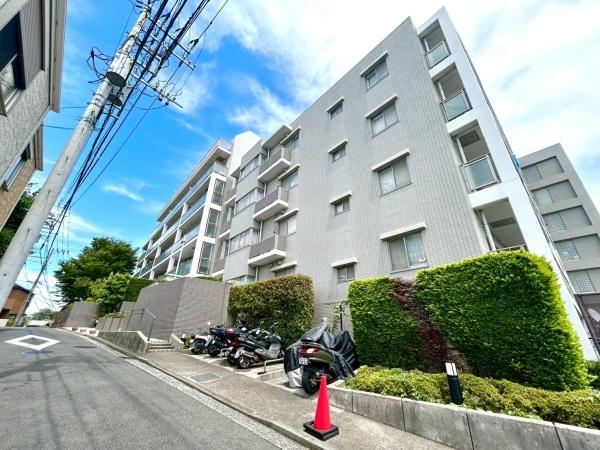グランシーナ東寺尾