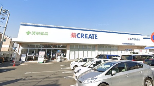 横浜市西区境之谷の中古一戸建て(クリエイトエス・ディー横浜東久保町店)