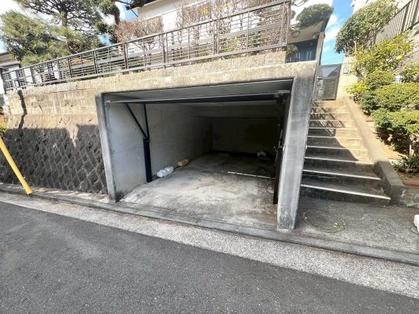横浜市磯子区杉田９丁目の中古一戸建て