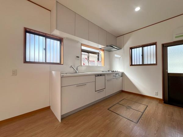 横浜市磯子区杉田９丁目の中古一戸建て