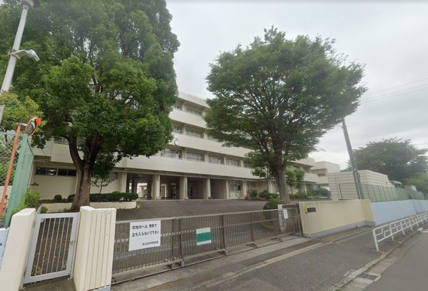 メガロン丸山台(横浜市立丸山台中学校)