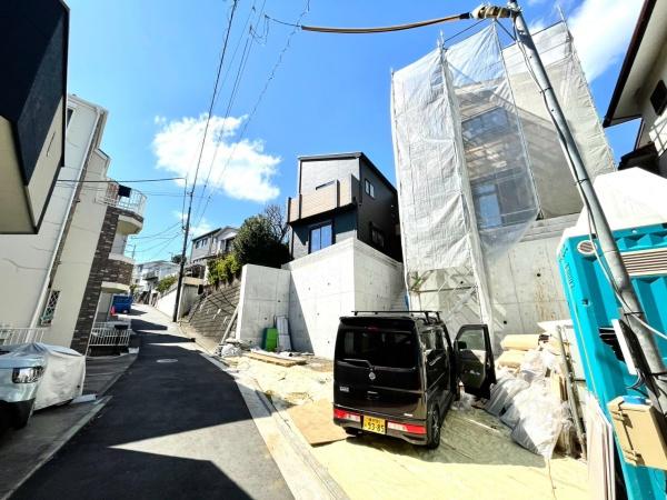 新築戸建　神奈川区中丸017③　2号棟