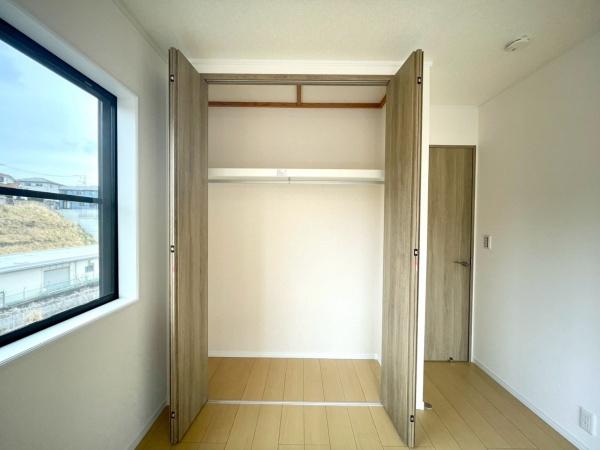横浜市磯子区森が丘１丁目の中古一戸建て