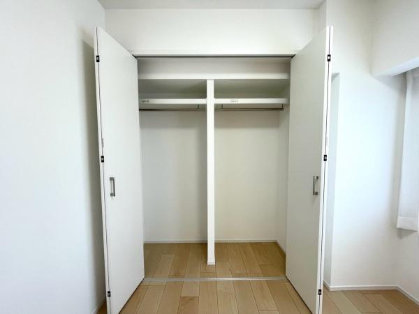 クレッセントユーパリノスの丘パームヒルズ