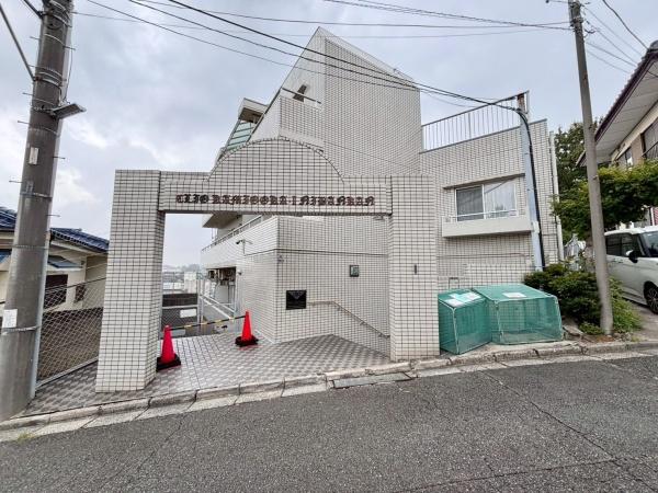 クリオ上大岡Ⅱ2番館