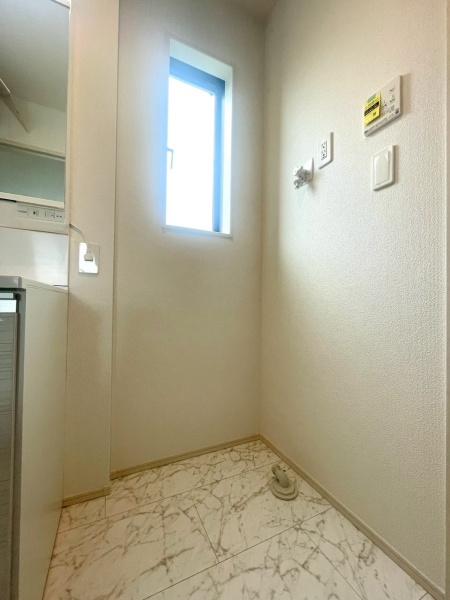 横浜市旭区南希望が丘3期　新築分譲住宅全3棟　2号棟
