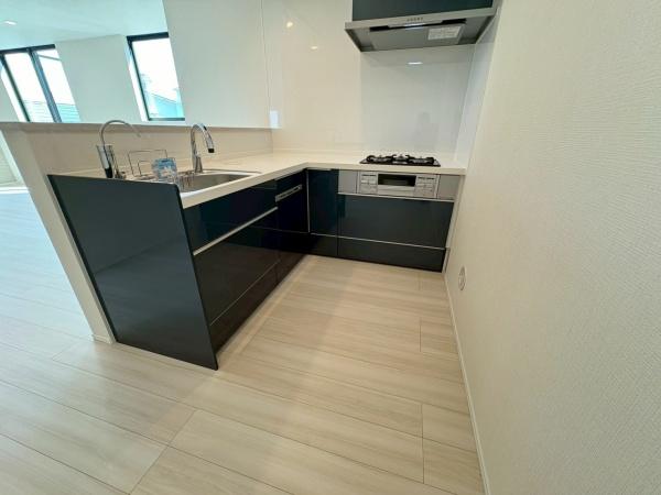 横浜市南区中里4丁目　新築分譲住宅全4棟　3号棟