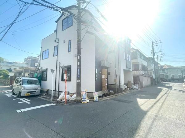 横浜市神奈川区西寺尾4丁目Ⅲ　新築分譲住宅全3棟　2号棟