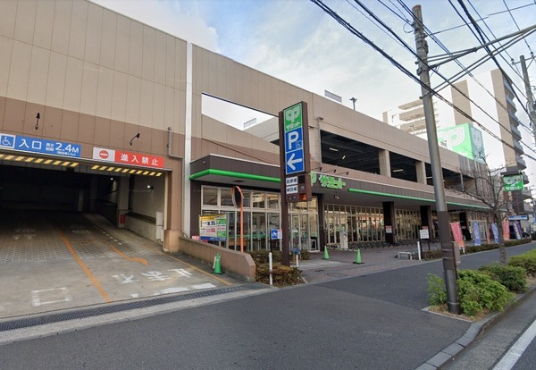 マークミュー清水ヶ丘公園(サミットストア井土ヶ谷店)