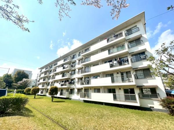 左近山団地５街区９号棟