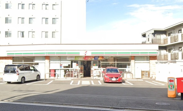 サングレイス鴨居サウスコート(セブンイレブン横浜鴨居5丁目店)