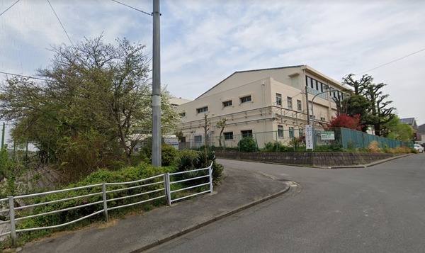 サングレイス小机(横浜市立城郷中学校)