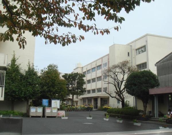 ナイスアーバンスクエア洋光台(横浜市立洋光台第四小学校)
