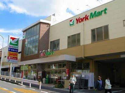 東急ドエルアルス菊名(ヨークマート妙蓮寺店)