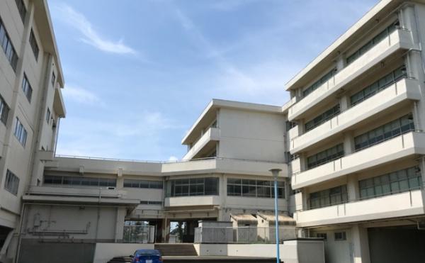 エンゼル茅ヶ崎リバーヴェール(横浜市立上飯田中学校)