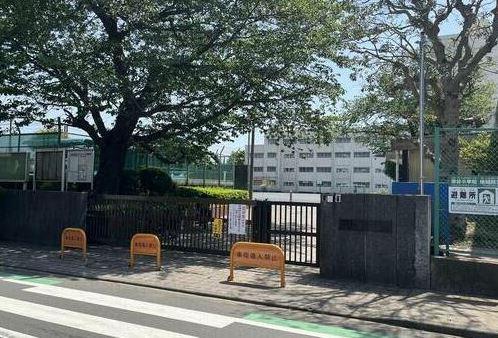 戸塚台パークホームズ参番館(横浜市立深谷小学校)