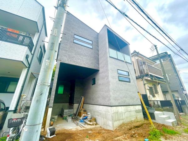 新築戸建　横浜市南区三春台　1邸