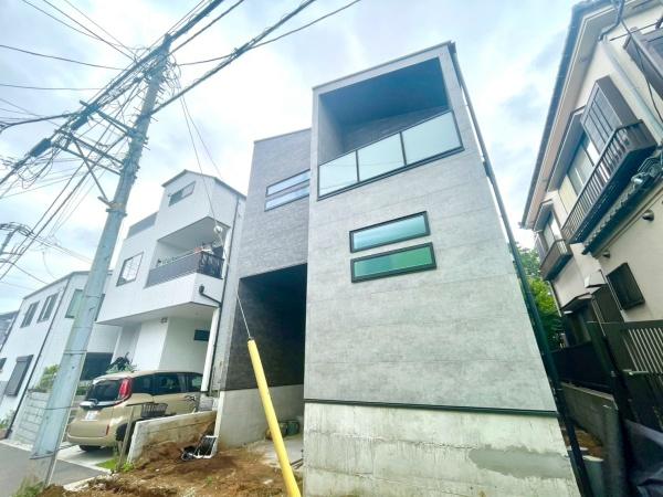 新築戸建　横浜市南区三春台　1邸