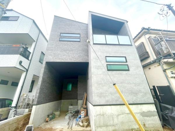 新築戸建　横浜市南区三春台　1邸