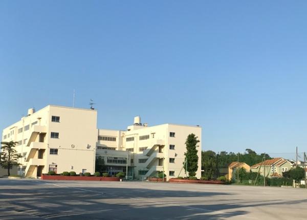 ランドステージ横浜鴨居(横浜市立鴨居中学校)