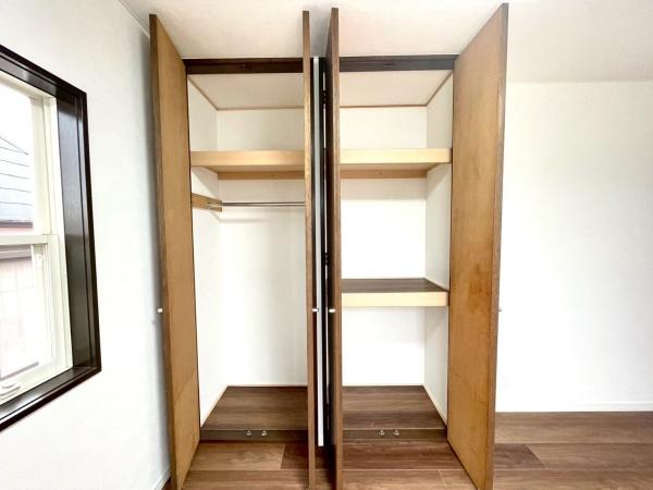 横浜市港南区笹下5丁目の中古一戸建て(収納)