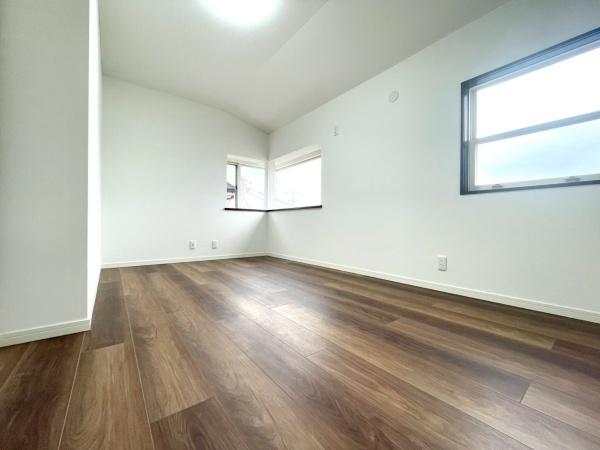 横浜市港南区笹下5丁目の中古一戸建て(洋室)