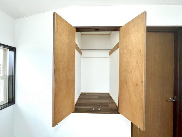 横浜市港南区笹下5丁目の中古一戸建て(収納)