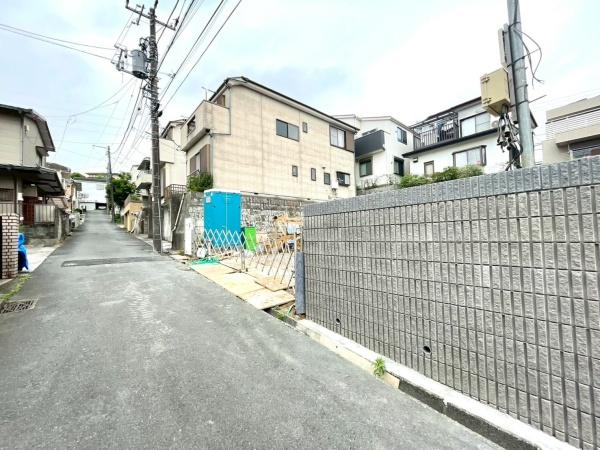 横浜市南区六ツ川２丁目の新築一戸建