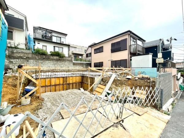 横浜市南区六ツ川２丁目の新築一戸建