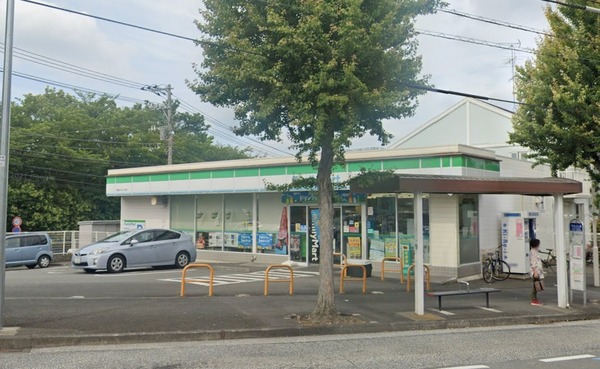 横浜市青葉区桂台2丁目の中古一戸建て(ファミリーマート青葉すみよし台店)