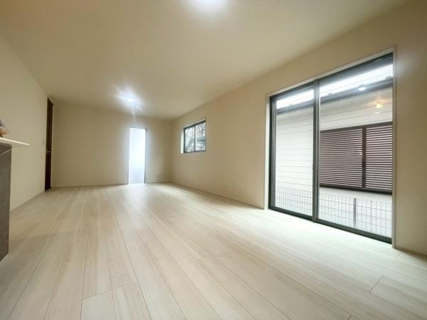 横浜市南区六ツ川2丁目第2　新築分譲住宅全2棟　2号棟