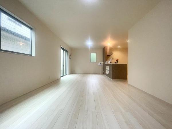 横浜市南区六ツ川2丁目第2　新築分譲住宅全2棟　2号棟