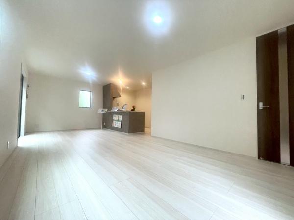 横浜市南区六ツ川2丁目第2　新築分譲住宅全2棟　2号棟