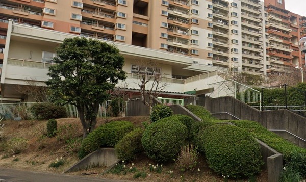 若葉台団地1-4号棟(若葉台保育園)