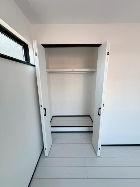 新築戸建 横浜市鶴見区生麦3丁目(収納)