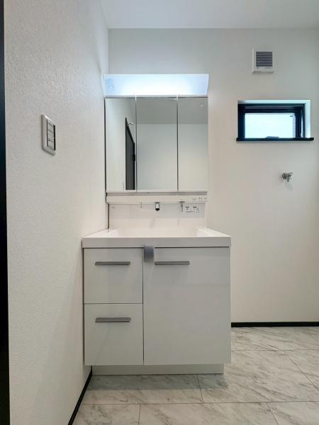 新築戸建 横浜市鶴見区生麦3丁目(洗面台・洗面所)