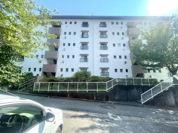 笹下台団地9ー10号棟
