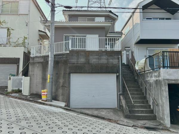 横浜市磯子区栗木２丁目の中古一戸建て