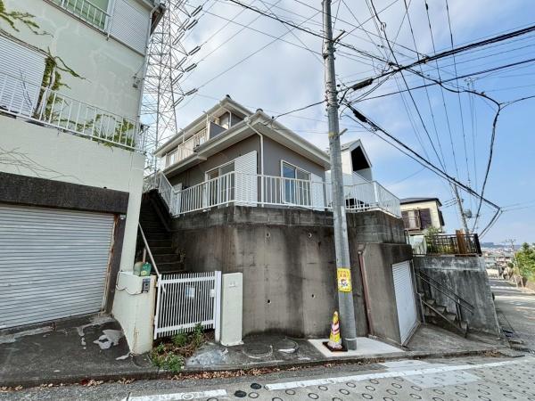 横浜市磯子区栗木２丁目の中古一戸建て