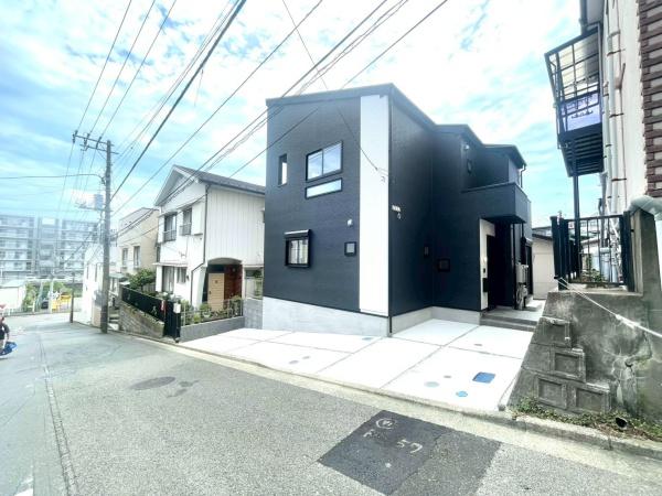 新築戸建　横浜市港南区芹が谷108①