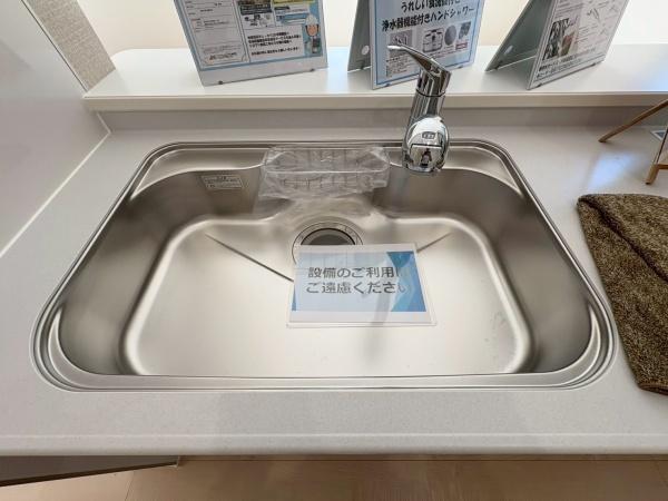 新築戸建　横浜市金沢区長浜2丁目　2号棟