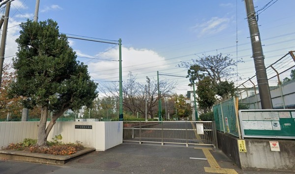 新築戸建 横浜市港南区日野南4丁目 1号棟(横浜市立日野南中学校)