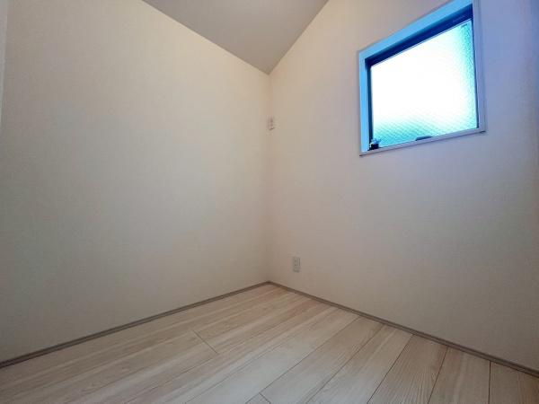 新築戸建　横浜市南区別所中里台全9棟　3号棟