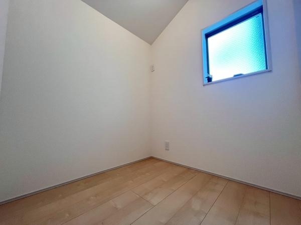 新築戸建　横浜市南区別所中里台全9棟　4号棟