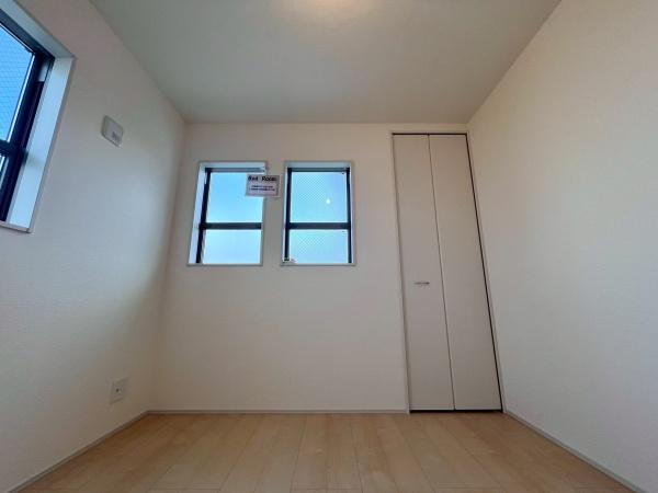 新築戸建　横浜市南区別所中里台全9棟　5号棟